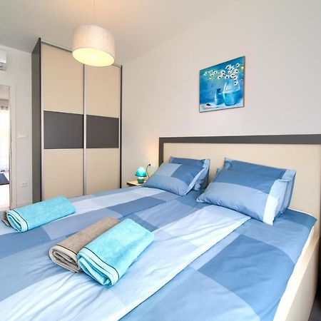 Apartments Perle Малинска Екстериор снимка