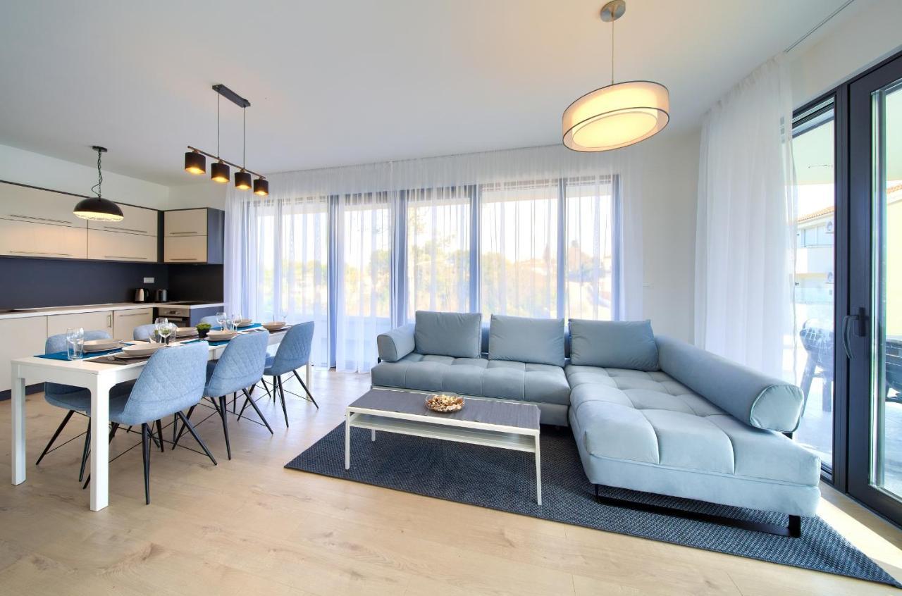 Apartments Perle Малинска Екстериор снимка