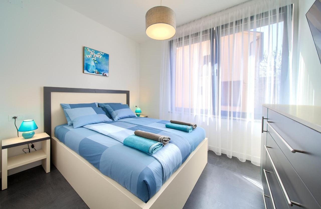 Apartments Perle Малинска Екстериор снимка